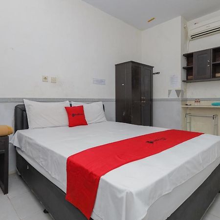 Reddoorz Near Stasiun Malang Kota Lama 2 Екстериор снимка