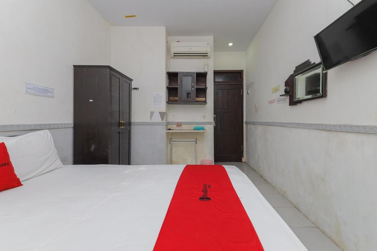 Reddoorz Near Stasiun Malang Kota Lama 2 Екстериор снимка