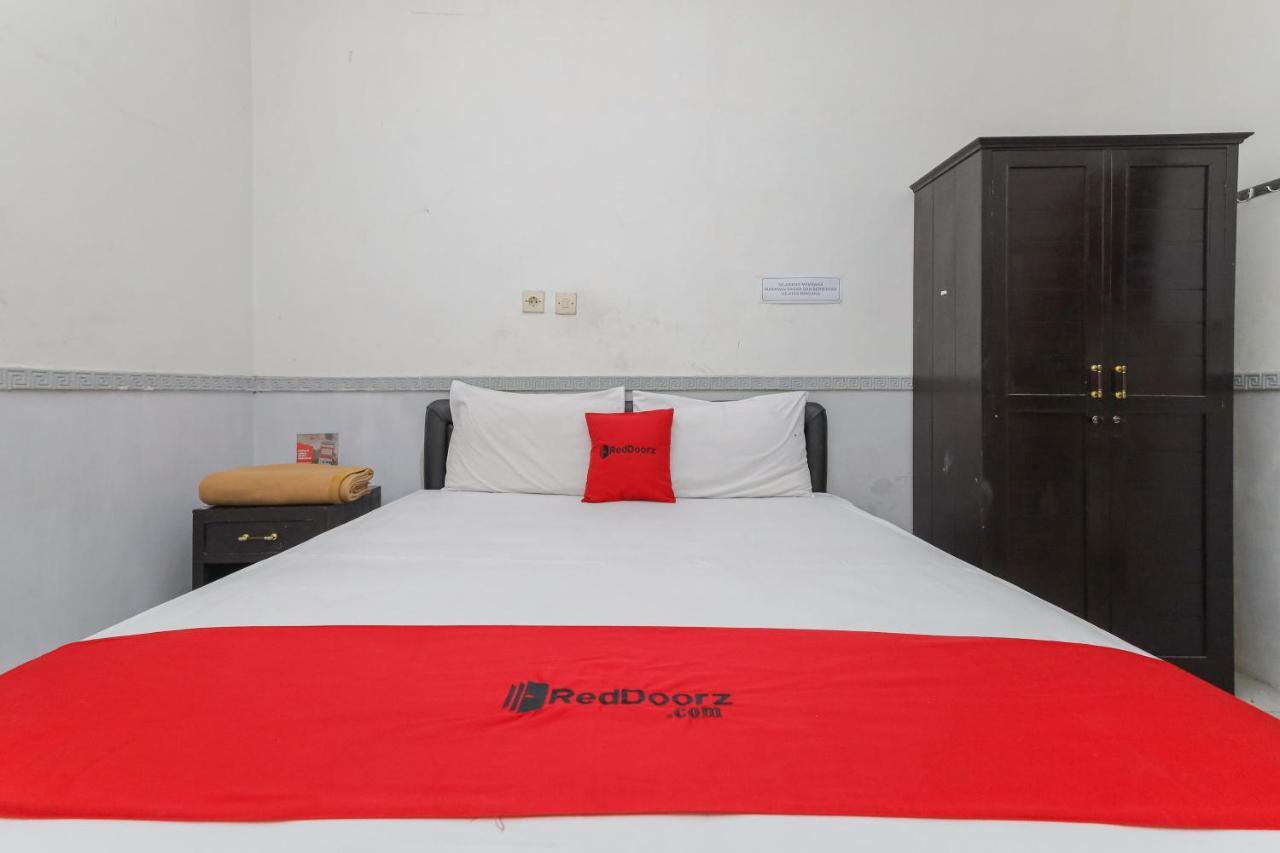 Reddoorz Near Stasiun Malang Kota Lama 2 Екстериор снимка