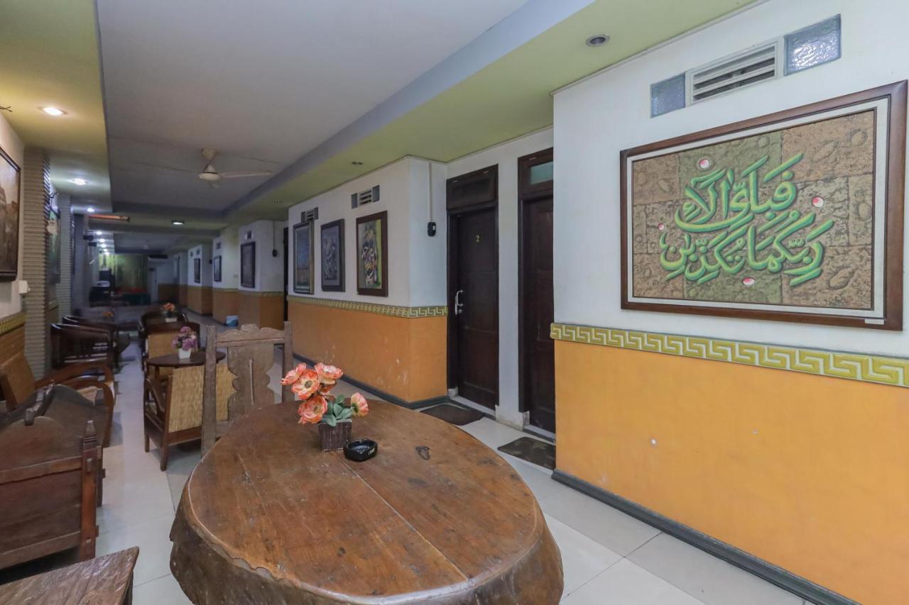 Reddoorz Near Stasiun Malang Kota Lama 2 Екстериор снимка