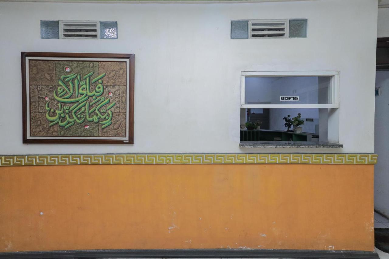 Reddoorz Near Stasiun Malang Kota Lama 2 Екстериор снимка